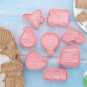 8 pièces/ensemble bricolage véhicule dessin animé Biscuit moule ingénierie <span class=keywords><strong>camion</strong></span> <span class=keywords><strong>emporte</strong></span>-pièce 3D Biscuits moule plastique cuisson moule Cookie - Product Image 3