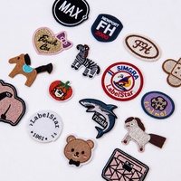 Fournisseur certifié OEKO-TEX/GRS, applique cousue à la main, broderie personnalisée, patch brodé, étiquette brodée avec des animaux mignons pour vêtements
