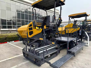 เครื่องปูยางมะตอย RP405IV แบบยึดเกาะสูง ความกว้างการปูสูงสุด 4.5 เมตร สำหรับพื้นที่ในเมืองและทางเดิน - Product Image 3