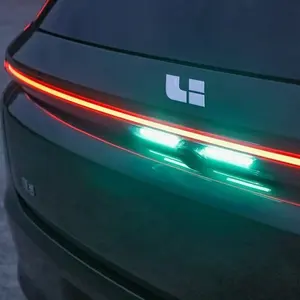 2024 2023 diskon besar merek SUV Auto Li One L7 Max Lixiang One L7 L8 L9 kendaraan listrik mobil EV bekas mewah mobil energi baru