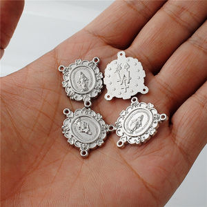 Zink legierung Silber Farbe Jungfrau Maria Mittelpunkt Metall Religiöse Medaille 19*23mm CP023 Anhänger für Katholischen Rosenkranz, Der - Product Image 3