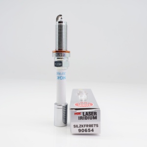 Bujía de iridio y platino original <span class=keywords><strong>NGK</strong></span> SILZKFR8E7S/90654 OE A2701590700 - para MAYBACH / MERCEDES-BENZ / SMART / STEYR - Product Image 4