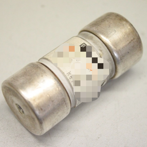 Shawmut Cc6.621cp Grb 27.60 32 P076304 660v 32a sigorta yeni orijinal hazır stok endüstriyel otomasyon Pac adanmış Plc <span class=keywords><strong>P</strong></span> - Product Image 1