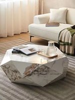 Table basse moderne italienne Normcore en ardoise polygonale diamantée, mobilier de salon mobile pour grand appartement