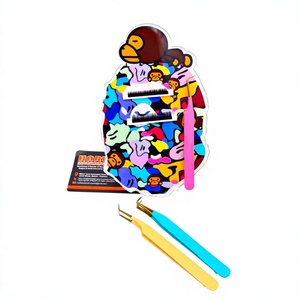 Juego de Pinzas Profesionales para Extensión de Pestañas con Logotipo Personalizado, Puntas Suaves de Acero Inoxidable, Agarre Perfecto para Pestañas Postizas - Product Image 2