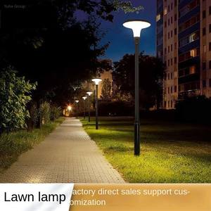 Lampe de jardin extérieure à énergie solaire avec décoration LED, étanche IP65, alimentation CC, télécommande et fonction de gradation - Product Image 4