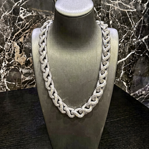Chaîne cubaine de luxe, collier chaîne cubaine entièrement sertie de diamants Moissanite taille ronde VVS, en argent sterling 925, bijoux Hip Hop - Product Image 1