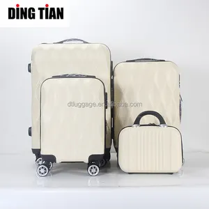 Factory Customized PP Suitcases Super Light Trolley Carry-Ons Travel Luggage Sets for Man and Woman