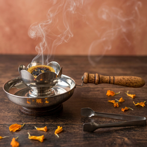 Quemador de Incienso de Acero Inoxidable con Mango de Bambú, Hecho a Mano, Porta Incienso Aromático para Uso en Todas las Estaciones - Product Image 5