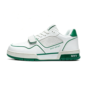 Chaussures de skate unisexes de style européen, baskets décontractées à tige basse avec logo personnalisé, dessus en cuir véritable et empeigne en mesh. - Product Image 1