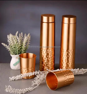 Botella de Agua de Cobre Puro de Alta Calidad - Vaso para Beber para Uso en Hoteles, Hogares y Cocinas, Revestimiento Anticorrosión, Apta para Viajes y Campamentos - Product Image 5
