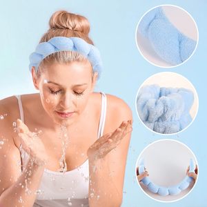 Ensemble de spa personnalisé pour femme avec logo – Maquillage, soins du visage, bandeaux, éponges, bandeaux pour cheveux, bracelets de lavage du visage, accessoires capillaires - Product Image 3