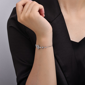 Pulsera de Perlas de Mariposa con Engaste de Garra de Aleación de Cobre Grado AAA para Uso Diario - Product Image 4
