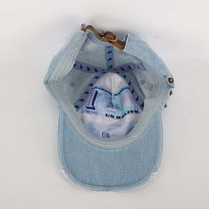 Gorra de béisbol vaquera lavada con logotipo personalizado impreso, tela tejida estilo Hip Hop con agujero de desgaste para deportes al aire libre y uso comercial - Product Image 6