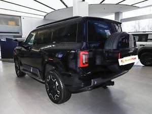 Fangbao Leopard 8 2025 SUV Intelligente di Lusso a 7 Posti - Tour di Gruppo e Uso Quotidiano, Look Imponente, Potente Carico, Spazio Ottimizzato - Product Image 5