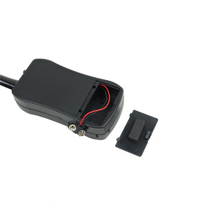 เครื่องตรวจจับโลหะ Tx-2002 พร้อมหัวตรวจจับขนาด 8 ซม. ใช้ได้สองแบบ พร้อมไฟฉาย สำหรับใช้งานภายในและภายนอกอาคาร - Product Image 2