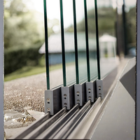 Beste Ideen und Inspiration für Glas-Tür-Balkon-Pergola Außenwohnbereich Über Schiebeglas-Türen Transparenter Seitlicher Verschluss