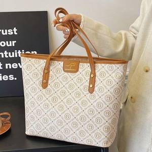 Bolso de mano Vintage minimalista para mujer, recién llegado, a la moda, texturizado, de gran capacidad, de lujo, con estampado de letras, bolso de hombro - Product Image 3