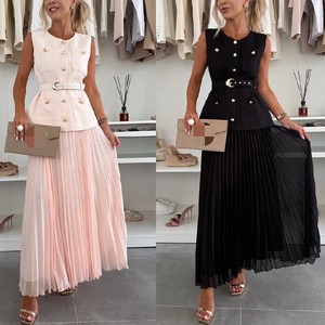 ชุดเซ็ต 2 ชิ้น เสื้อกั๊กแขนกุดทรงเข้ารูปมีกระเป๋าติดกระดุม ผ้าตาข่าย กระโปรงพลีทครึ่งตัว แฟชั่นสำหรับผู้หญิง - Product Image 2