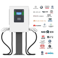 Chargeur rapide commercial EV DC chargeur de voiture électrique CCS2 GB/T nouveau DC 40kw 64A 2 pistolets chargeur Station OCPP 40kw puissance de sortie