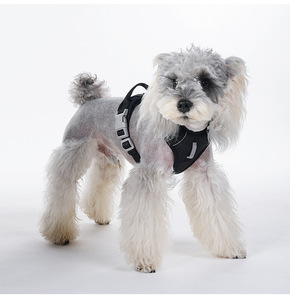 Nuevo Arnés para Perro Reflectante, a Prueba de Explosiones, Antideslizante y con Protección Contra Impactos - Product Image 2