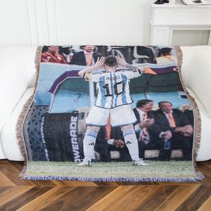 Couvertures de <span class=keywords><strong>tapisserie</strong></span> de décoration murale d'étoile de football personnalisées de conception personnalisée d'usine et couverture tissée jacquard - Product Image 2