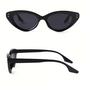 Lunettes de soleil œil-de-chat 2025 personnalisées avec logo, monture PC fine, protection UV400, rivets, pour hommes et femmes - Product Image 3