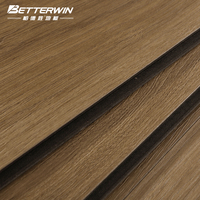 Revêtement de sol stratifié intérieur 100% étanche Décoration intérieure de la maison Floor lamin flottant à grain de bois Hdf