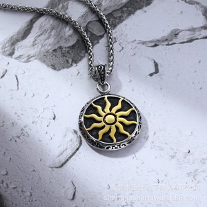 Collar con colgante de sol de acero inoxidable, diseño floral geométrico vintage, joyería de moda unisex SP614 - Product Image 2
