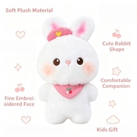 Peluche Lapin Mignon avec Chapeau Cœur Rose et Bavoir Imprimé Cerises, Jouet en Peluche Doux de Dessin Animé, Vente en Gros, Peluche Personnalisée