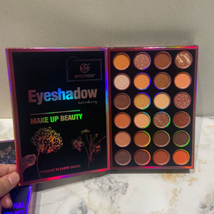 Kits <span class=keywords><strong>de</strong></span> Maquillaje Multifuncionales al por Mayor Paleta <span class=keywords><strong>de</strong></span> 55 Colores <span class=keywords><strong>de</strong></span> Sombra <span class=keywords><strong>de</strong></span> Ojos Iluminador Perlado Brillo <span class=keywords><strong>de</strong></span> Labios <span class=keywords><strong>Corrector</strong></span> Todo Hecho <span class=keywords><strong>de</strong></span> Silicona - Product Image 2