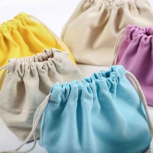 Bolsa de Almacenamiento de Toallas Sanitarias de Algodón Reciclable Personalizada con Cordón y Bolsillo Interior Tridimensional - Product Image 1