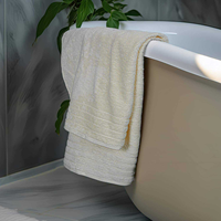 Ensemble de serviettes de bain en coton pur pour hôtel avec logo personnalisé, serviettes blanches jetables épaisses et absorbantes de qualité supérieure pour hôtel, spa, maison, vente en gros
