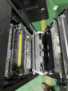 Kyocera TASKalfa 6003i <span class=keywords><strong>Laser</strong></span> A3 Haute Vitesse 60cpm Multifonctionnel Copieur Imprimante <span class=keywords><strong>Monochrome</strong></span> Photocopie Duplicateur Noir Blanc Utilisé - Product Image 5