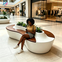 Chaise d'attente moderne et durable en fibre de verre, mobilier commercial écologique pour hôtels, centres commerciaux, aéroports et usage extérieur