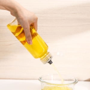 Sans BPA 28mm 38mm couvercle rabattable en plastique remplacement <span class=keywords><strong>Push</strong></span> <span class=keywords><strong>Pull</strong></span> capuchons coloré Sport bouteille d'eau bouchon à vis remplacement - Product Image 6