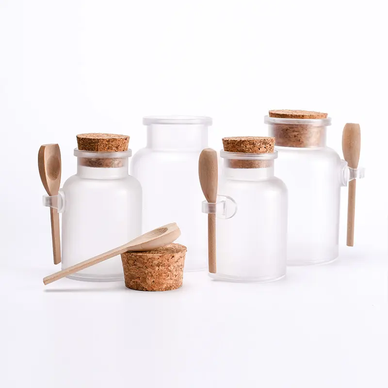 Empty cosmetic packaging big capacity 100ml 200ml 300ml round body scrub matte plastic bath salt bottle with cork lid spoon