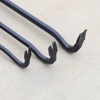 Le pied de biche à clous comporte une barre hexagonale plate, une barre de levage incurvée, un pied de biche polyvalent à double tête