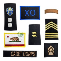 Épaulettes tactiques brodées personnalisées, insignes de grade à boucle et crochets, accessoires d'uniforme, fournisseur OEM ODM, usine