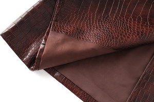 AIMEISI Custom LOGO all'ingrosso elegante giacca a vento in <span class=keywords><strong>pelle</strong></span> sintetica con lacci in <span class=keywords><strong>pelle</strong></span> <span class=keywords><strong>Trench</strong></span> <span class=keywords><strong>lungo</strong></span> cappotto invernale da <span class=keywords><strong>donna</strong></span> - Product Image 6