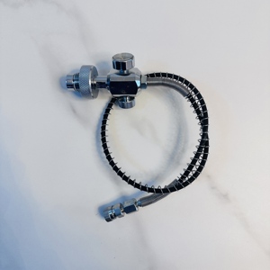 PCP Valve <span class=keywords><strong>de</strong></span> charge à double jauge Station <span class=keywords><strong>de</strong></span> <span class=keywords><strong>remplissage</strong></span> d'air <span class=keywords><strong>Adaptateur</strong></span> <span class=keywords><strong>de</strong></span> recharge <span class=keywords><strong>de</strong></span> <span class=keywords><strong>bouteille</strong></span> <span class=keywords><strong>de</strong></span> <span class=keywords><strong>gaz</strong></span> Paintball 400bar 6000psi avec tuyau m18 x 1.5 - Product Image 2
