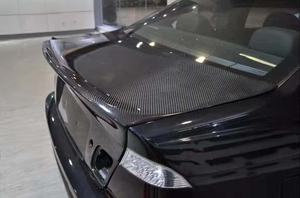 صندوق خلفي من ألياف الكربون عالي الجودة لسيارات BMW الفئة 3 (E46) 320/325i سيدان/كوبيه (بابين/4 أبواب) (1999-2006) بتصميم CSL - Product Image 5