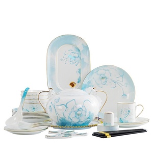 Vaisselle en céramique de Jingdezhen, service de table en porcelaine fine, motif lotus, pour hôtel, avec bord doré, bol, assiette, bol cadeau, baguettes, vente en gros - Product Image 5