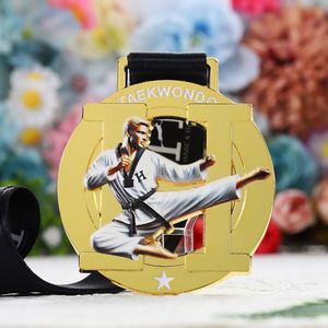 Nouvelles médailles sportives en alliage de zinc doré, souvenirs de Taekwondo, médailles creuses gravées au laser avec impression couleur HD - Product Image 4