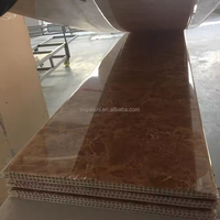Panneaux de plafond en PVC marbré de marque en gros, isolation thermique avec livraison mondiale pour projets de maisons modernes