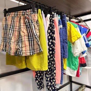 Ropa Infantil de <span class=keywords><strong>Segunda</strong></span> <span class=keywords><strong>Mano</strong></span> al por Mayor, Fardos de 45kg/100kg, Mezcla de Camisetas, Pantalones Cortos y Vestidos de Verano para Niños, Ropa de <span class=keywords><strong>Segunda</strong></span> <span class=keywords><strong>Mano</strong></span> de Grado A - Product Image 4