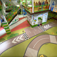 Hochbelastbarer Stoßdämpfender Sport-Vinylboden PVC-Rolle für Indoor-Basketballplatz-Anlagenprojekte