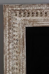 Handcrafted Solid Wood Wall <b>Mirror</b> with Vintage Style Frame Durable Wooden Construction and Elegant Decorative Accent - Product Image 4