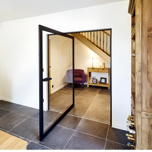 Portes pivotantes élégantes en aluminium, portes <span class=keywords><strong>d</strong></span>'<span class=keywords><strong>entrée</strong></span> extérieures modernes, coupe-vent et insonorisées pour villas <span class=keywords><strong>de</strong></span> luxe, hôtels, résidences et commerces - Product Image 3