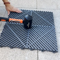 Panneaux de plancher de garage en plastique PP à emboîtement modulaire Intérieur Extérieur Magasin de voitures Parking Plancher Dalle Pavimento pour parking